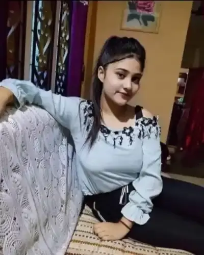 Call Girls Service in Saket